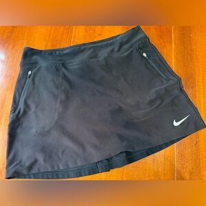 Nike Golf Black Tour Performance Skort medium